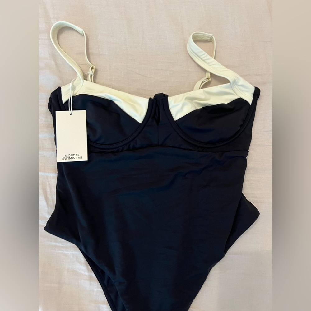 Monday Swimwear Clovelly one piece